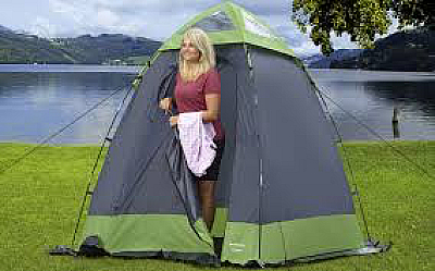 Universal.Dress Room